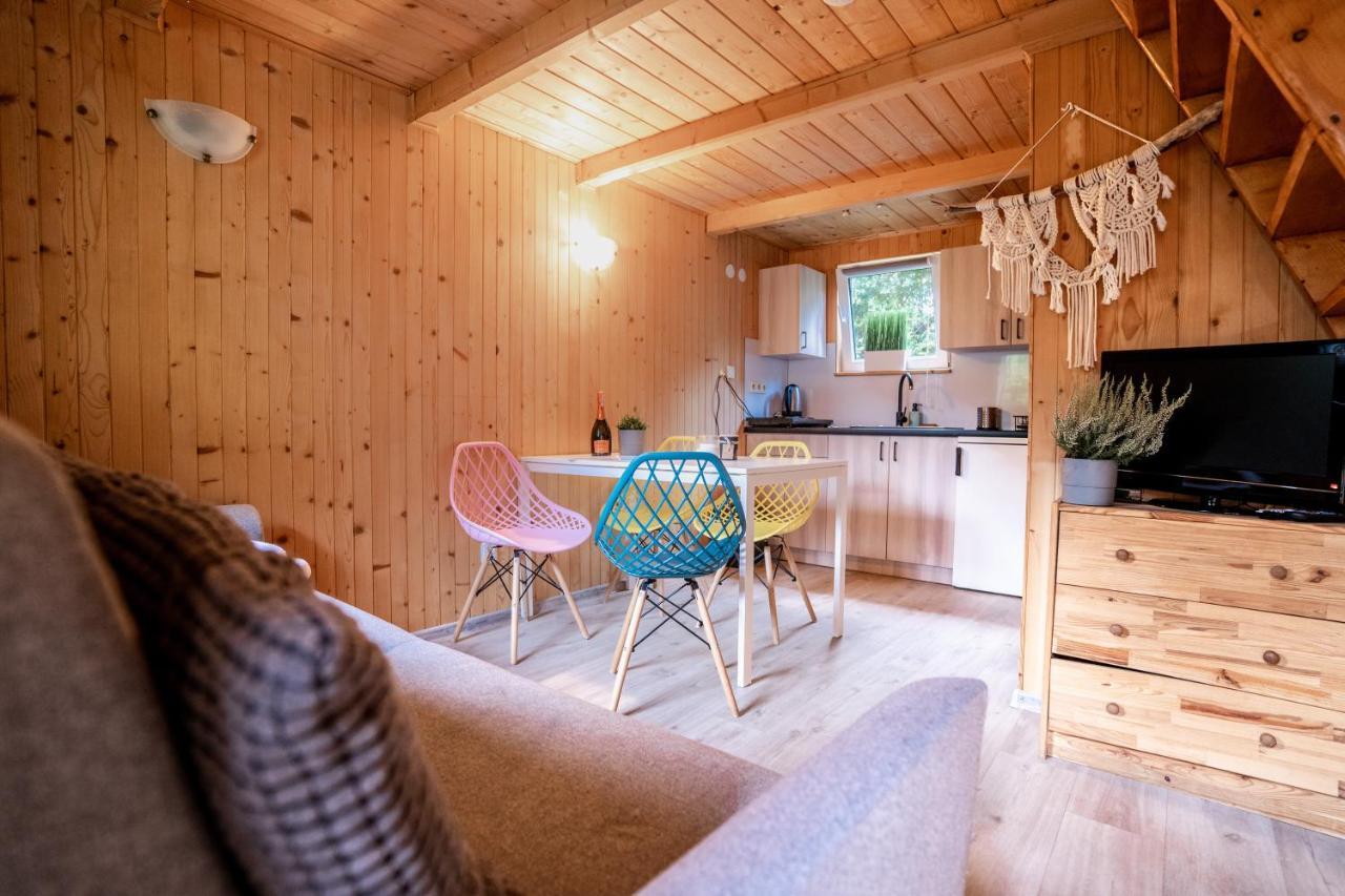 Pod Cyprysami - Surf & Family Resort Jastarnia Buitenkant foto