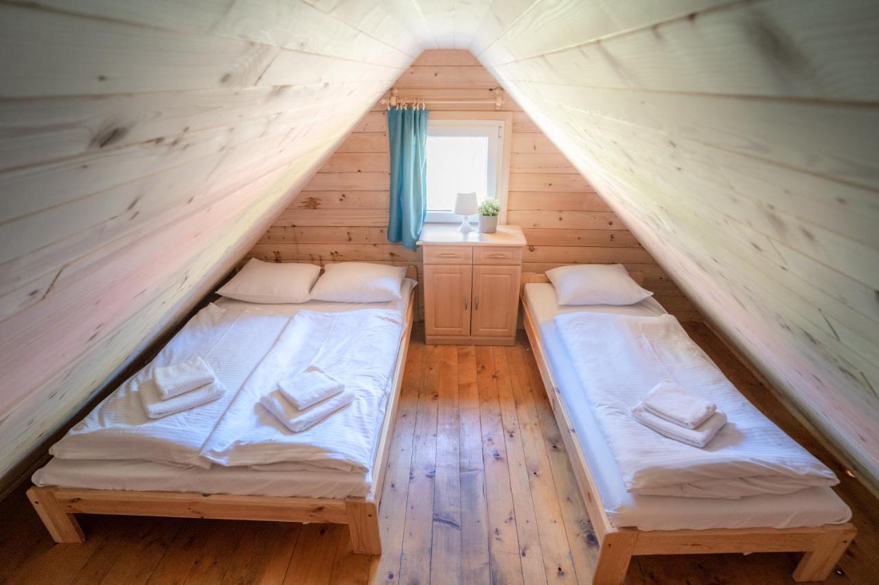 Pod Cyprysami - Surf & Family Resort Jastarnia Buitenkant foto