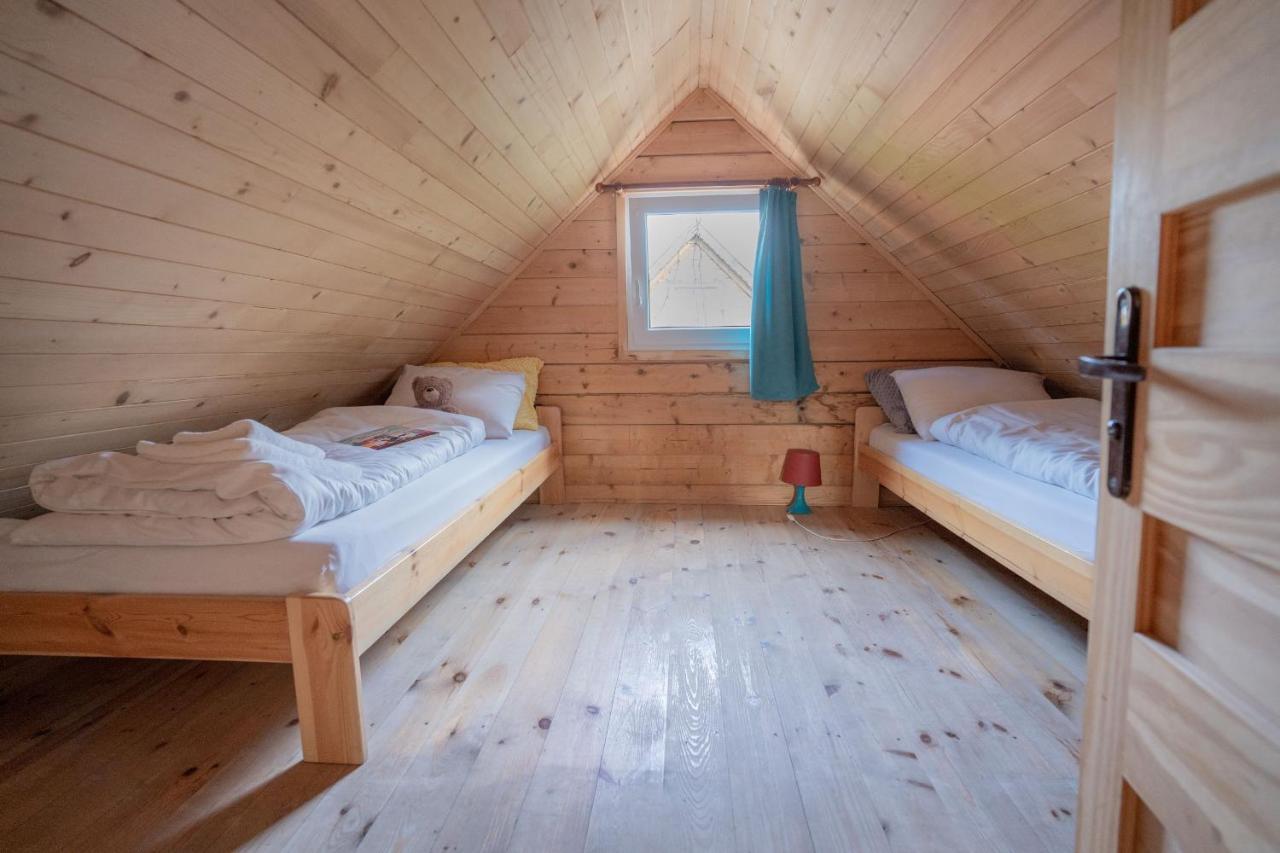 Pod Cyprysami - Surf & Family Resort Jastarnia Buitenkant foto