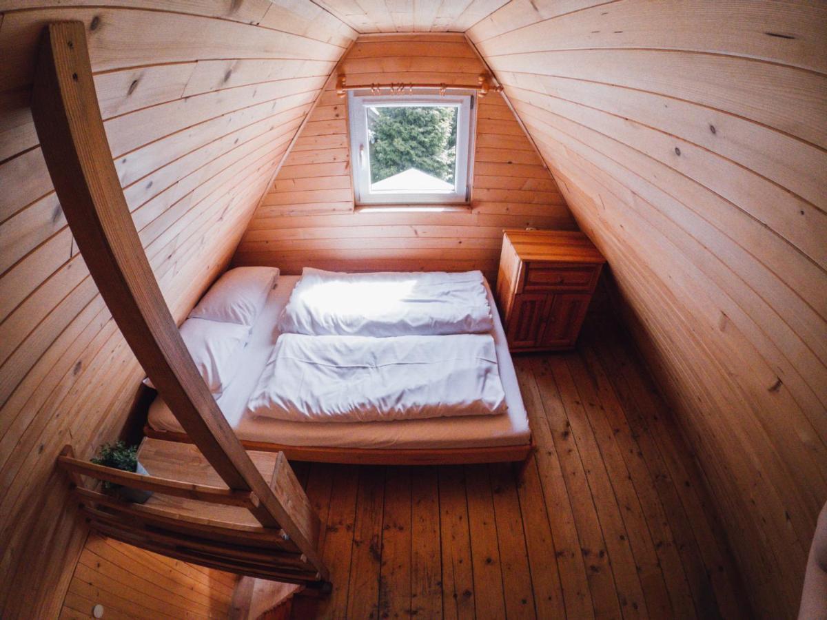 Pod Cyprysami - Surf & Family Resort Jastarnia Buitenkant foto