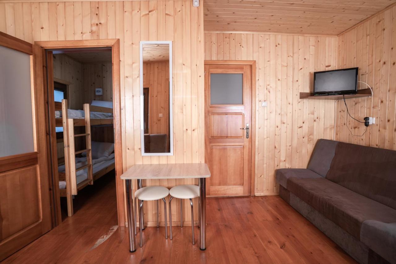 Pod Cyprysami - Surf & Family Resort Jastarnia Buitenkant foto